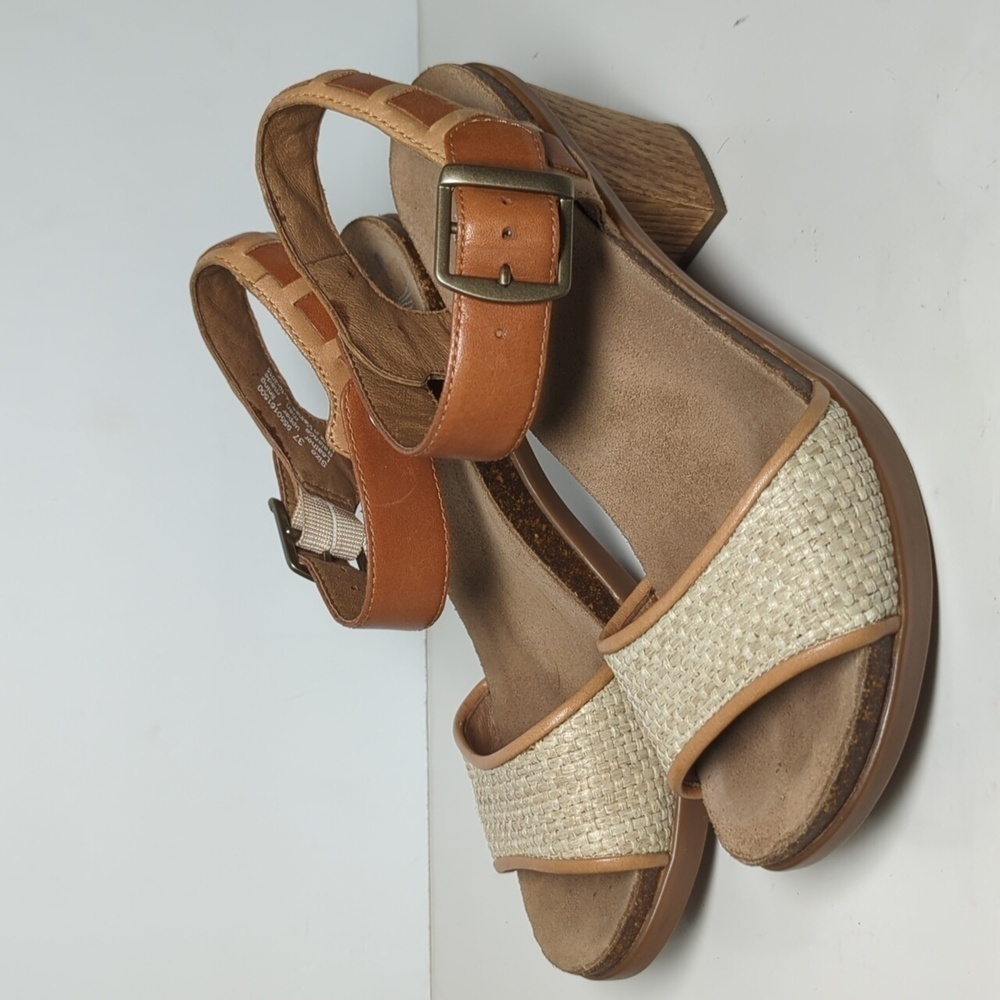 Dansko Debbie strappy rockerbottom sandals womans size 6.5 - 7. EU 37